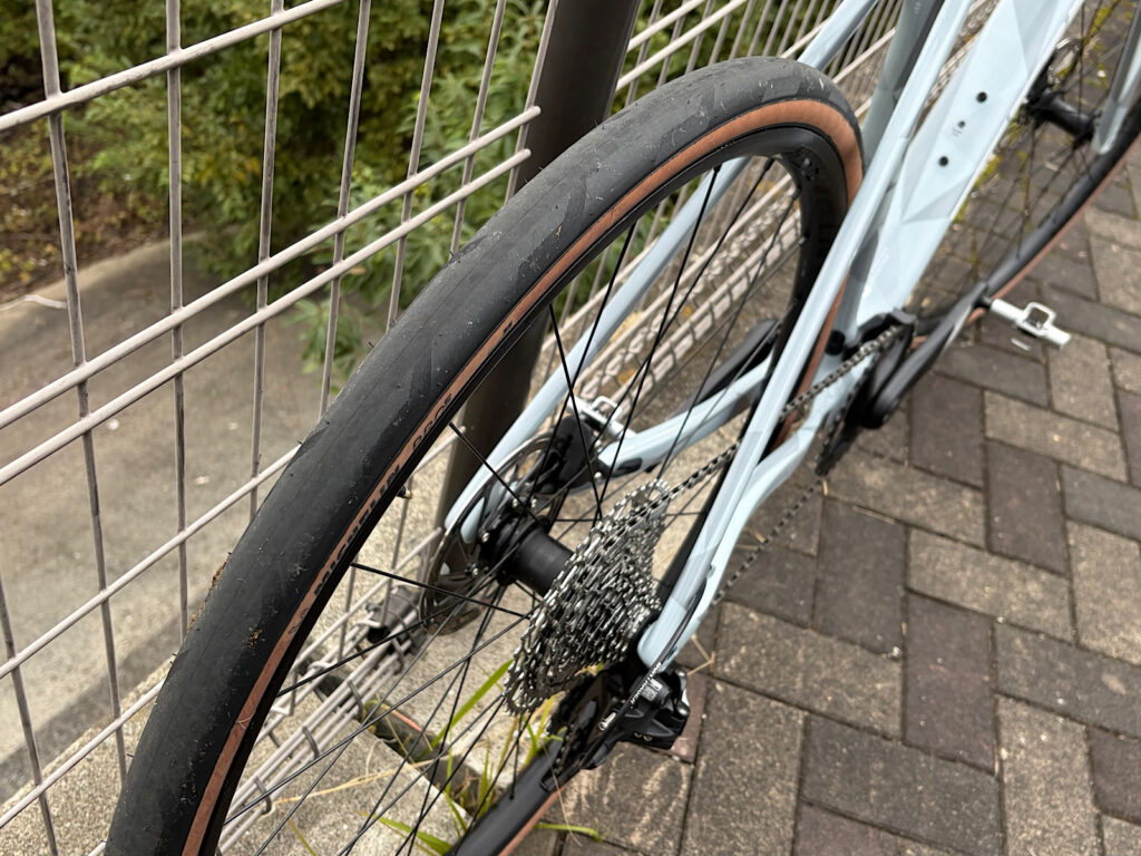ミシュラン Pro5 35cを装着したTrek Boone 5の後輪