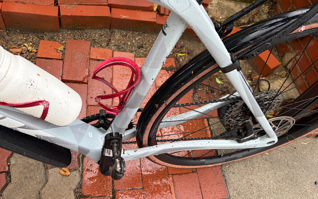 雨練直後のTrek Boone 5、前後フェンダー装着