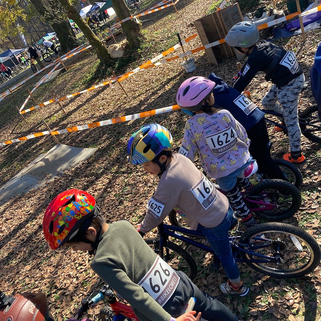 2021年 秋ヶ瀬の森バイクロア11 モーニングエンデューロソロ:父はコースミスパンク芸人、子は勝手にエンデューロ芸人
