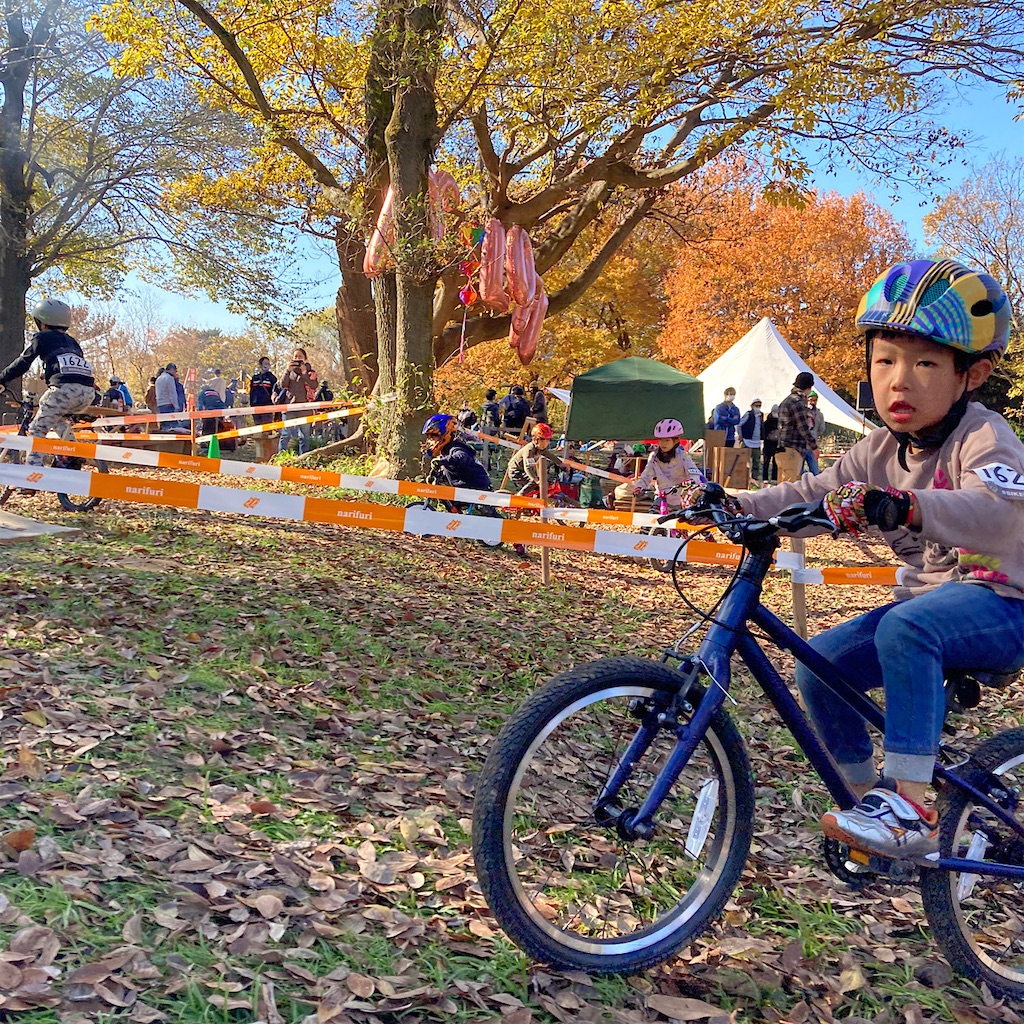 2021年 秋ヶ瀬の森バイクロア11 モーニングエンデューロソロ:父はコースミスパンク芸人、子は勝手にエンデューロ芸人