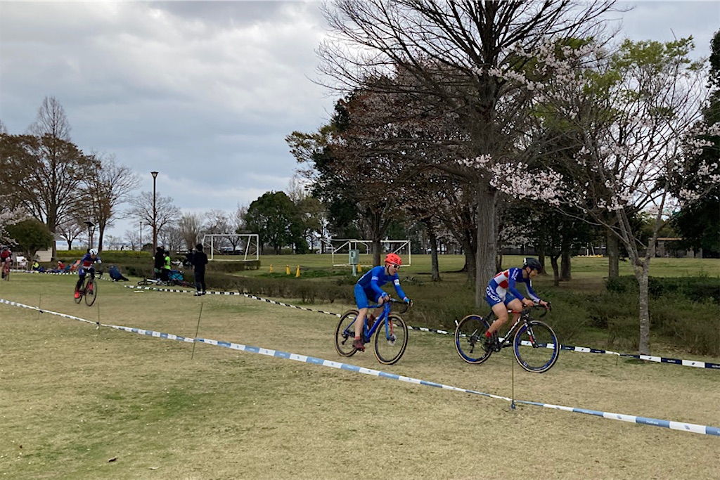 土浦レイクサイドバイクロア ファストクラス:「彩湖でやってろ!」