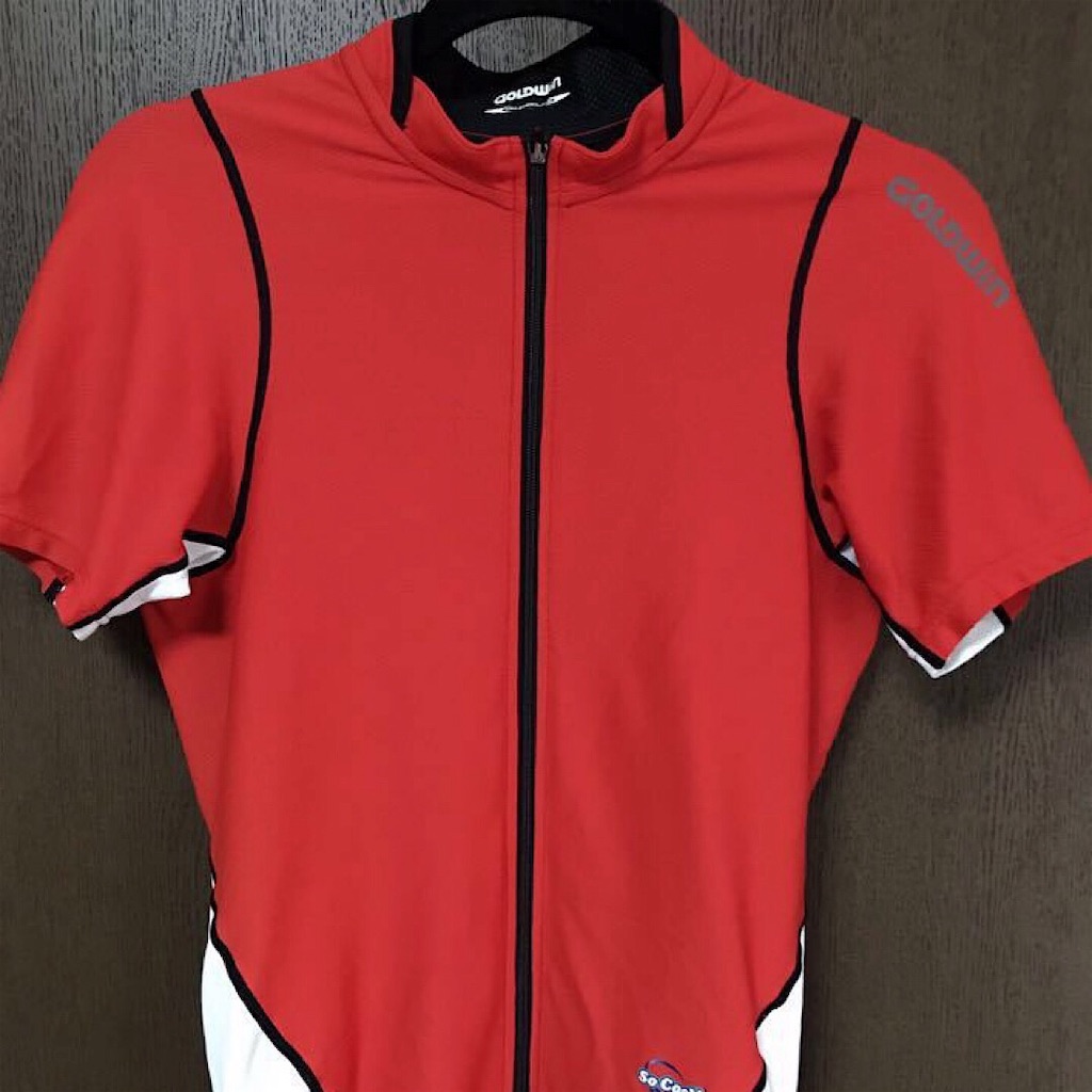 ビチアモーレでサイクルウェアを売ろうとしたけどやっぱりヤフオクで売った話。
