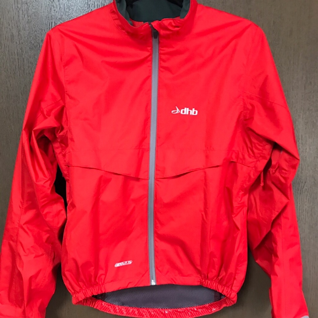 ビチアモーレでサイクルウェアを売ろうとしたけどやっぱりヤフオクで売った話。
