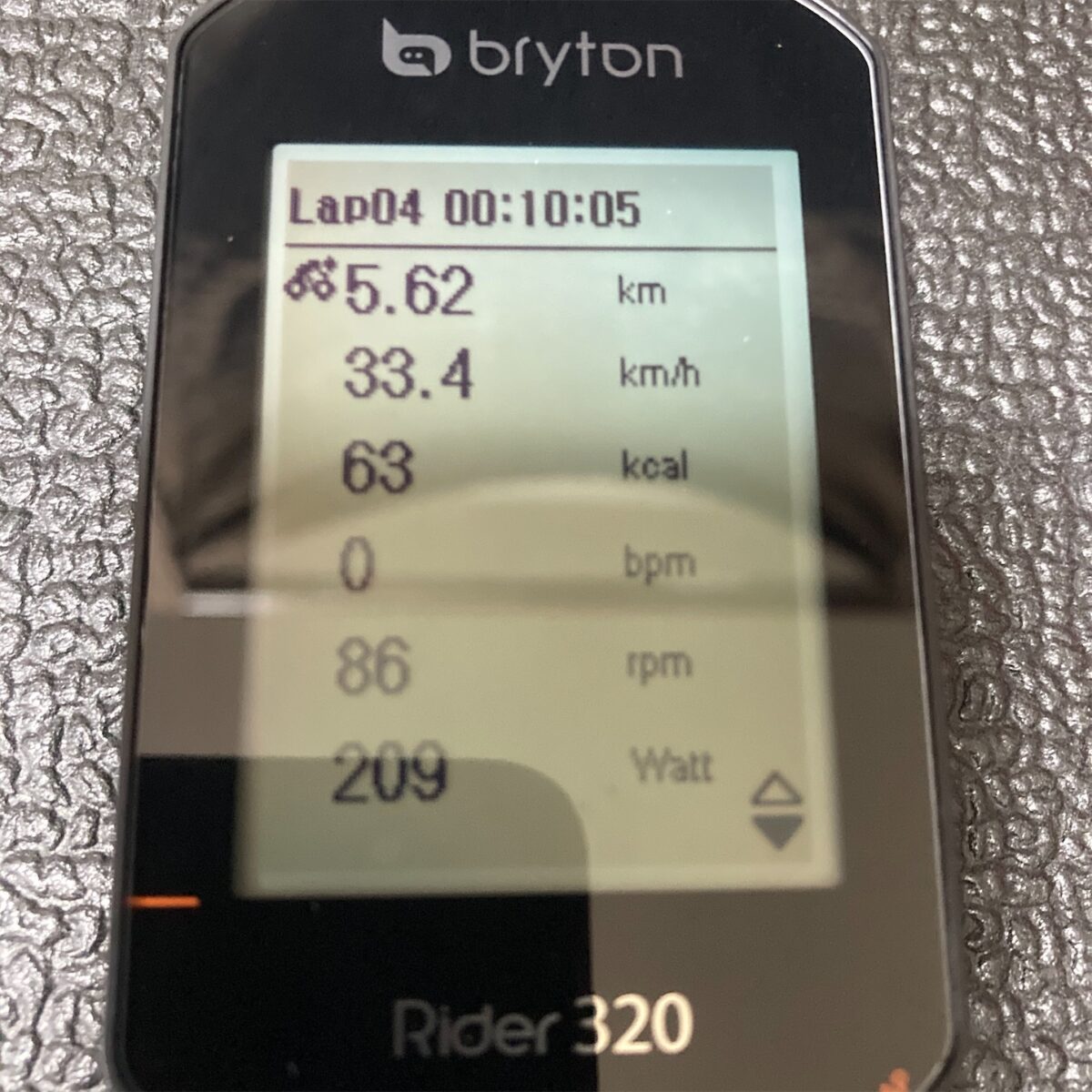 Garmin Edge 520からBryton Rider 320に乗り換えたので、比較インプレしてみる。【サイコン沼】