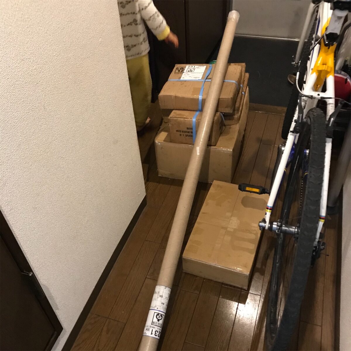 6畳の自転車部屋にホームジムを設置したので、費用とか使い勝手とかを書いてみる。