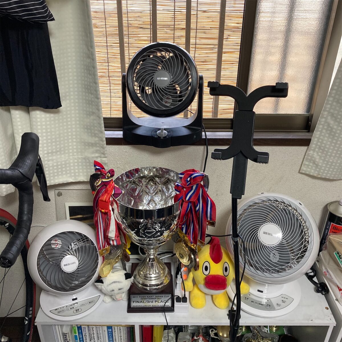 ローラー台でのインドアトレーニングを快適にする、サーキュレーターのレビュー【アイリスオーヤマ PCF-SDC18T】